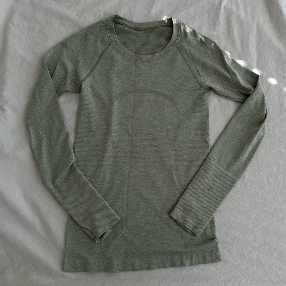 Lululemon — Swiftly Long Sleeve in Rosemary